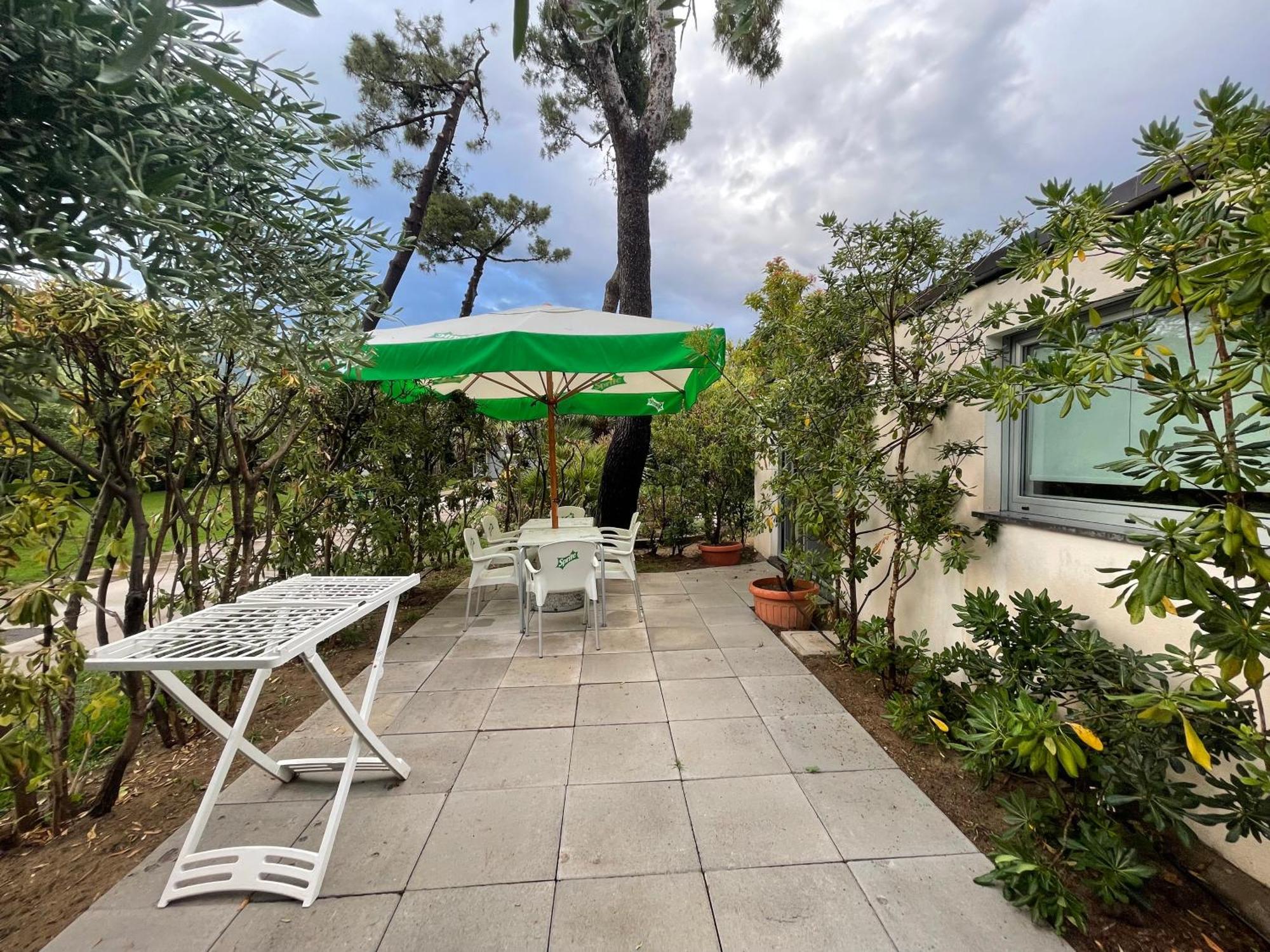 Villa Paonessa Lido Di Fondi Bilik gambar