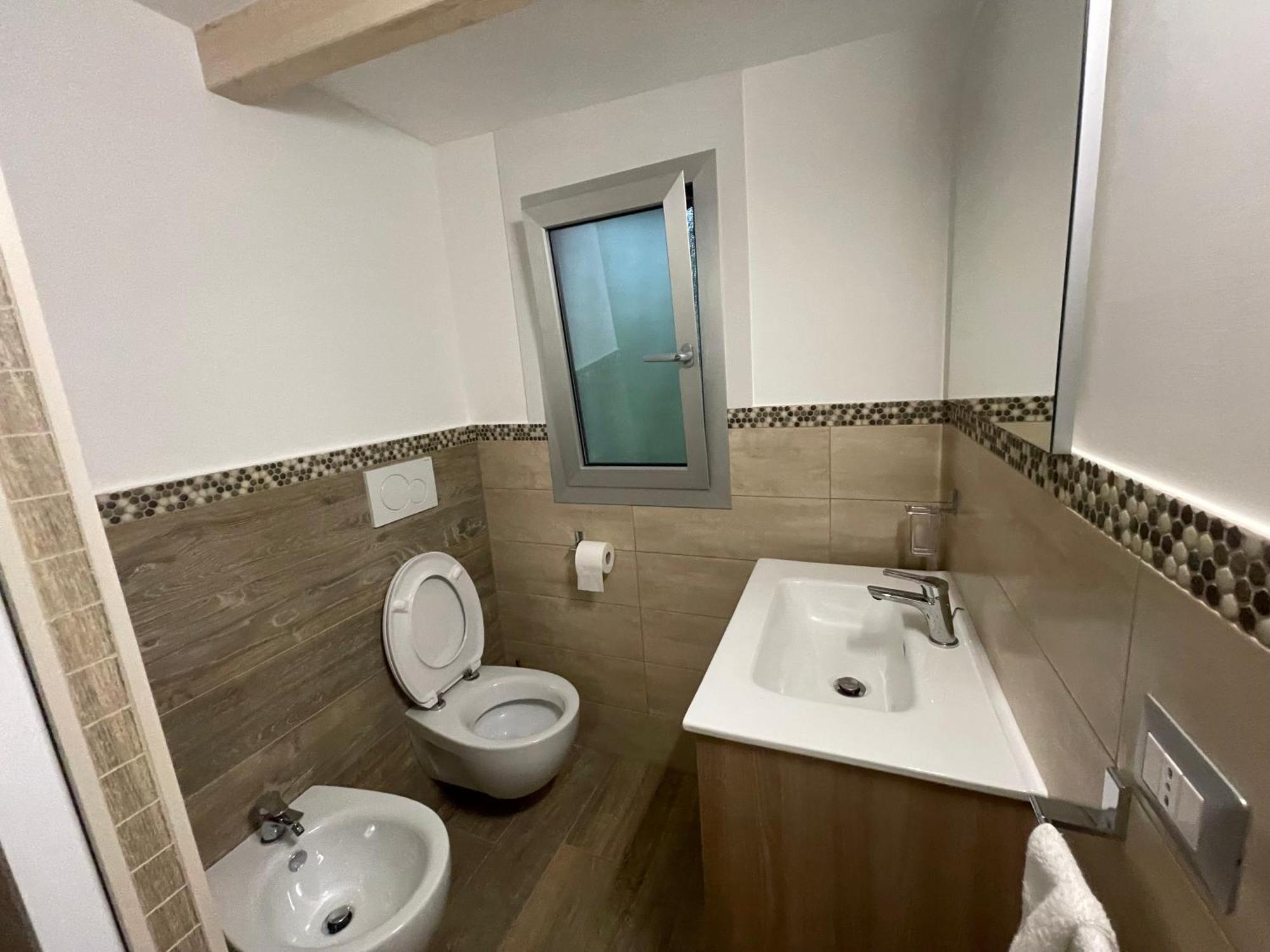 Villa Paonessa Lido Di Fondi Bilik gambar